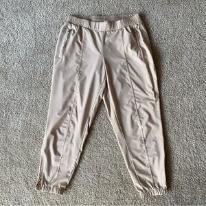 Old Navy Active StretchTech Tan Ankle Jogger Pants